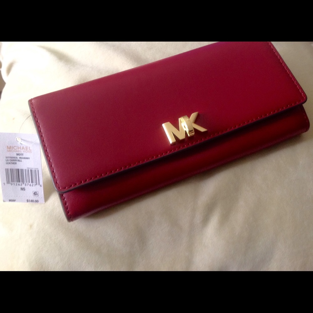 Michael Kors LG Carryall Leather Wallet